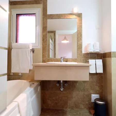 Fiph Litoralmar 5 - Praia Da Rocha Апартаменты *